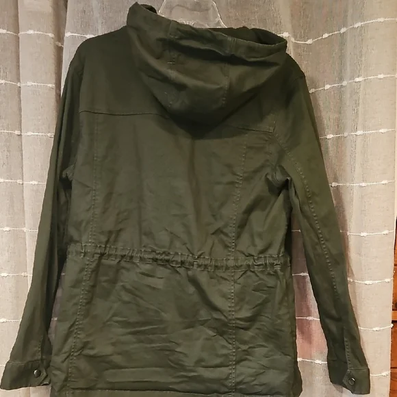 Market & Spruce Green Utility Jacket with Hood and Drawstring Waist - Picture 3 of 6